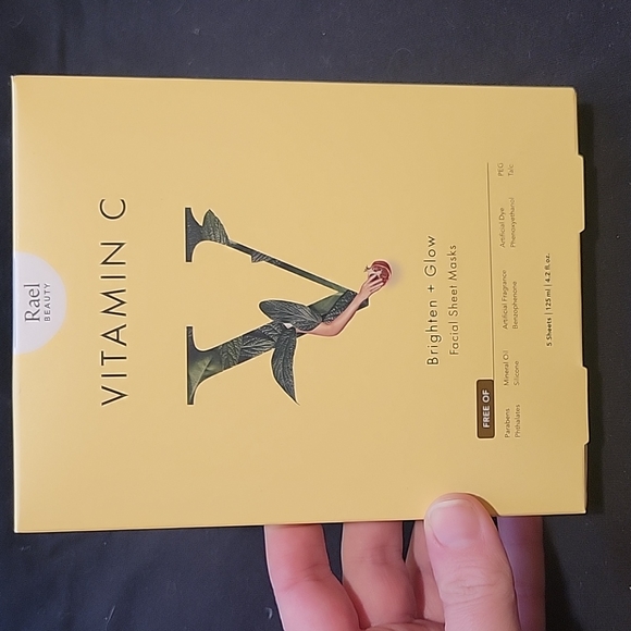 Brighten + Glow Facial Sheet Masks - Picture 1 of 2